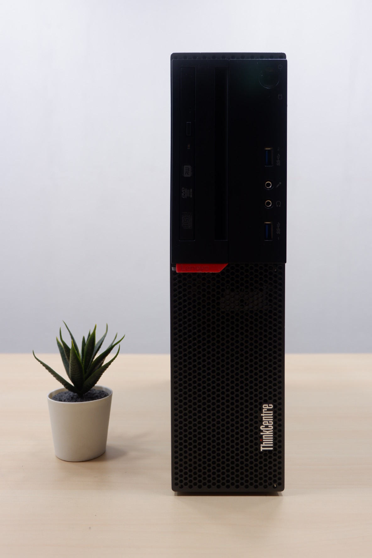 Leovo ThinkCentre M700 (i3-6100) - Image 2
