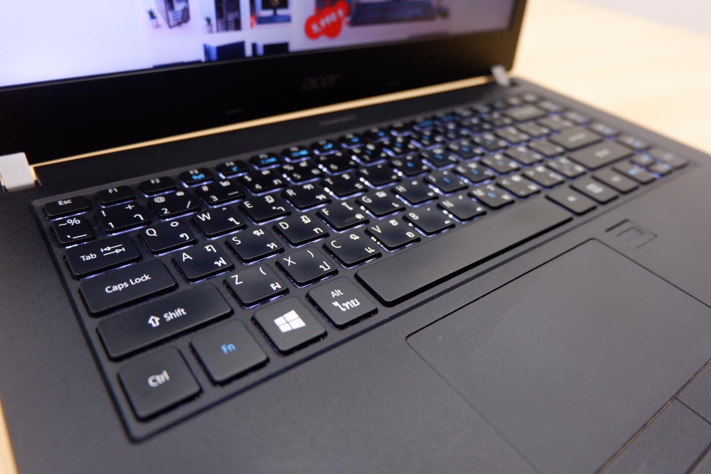Acer TraveMate P449 Series (i7-7500U) - Image 7