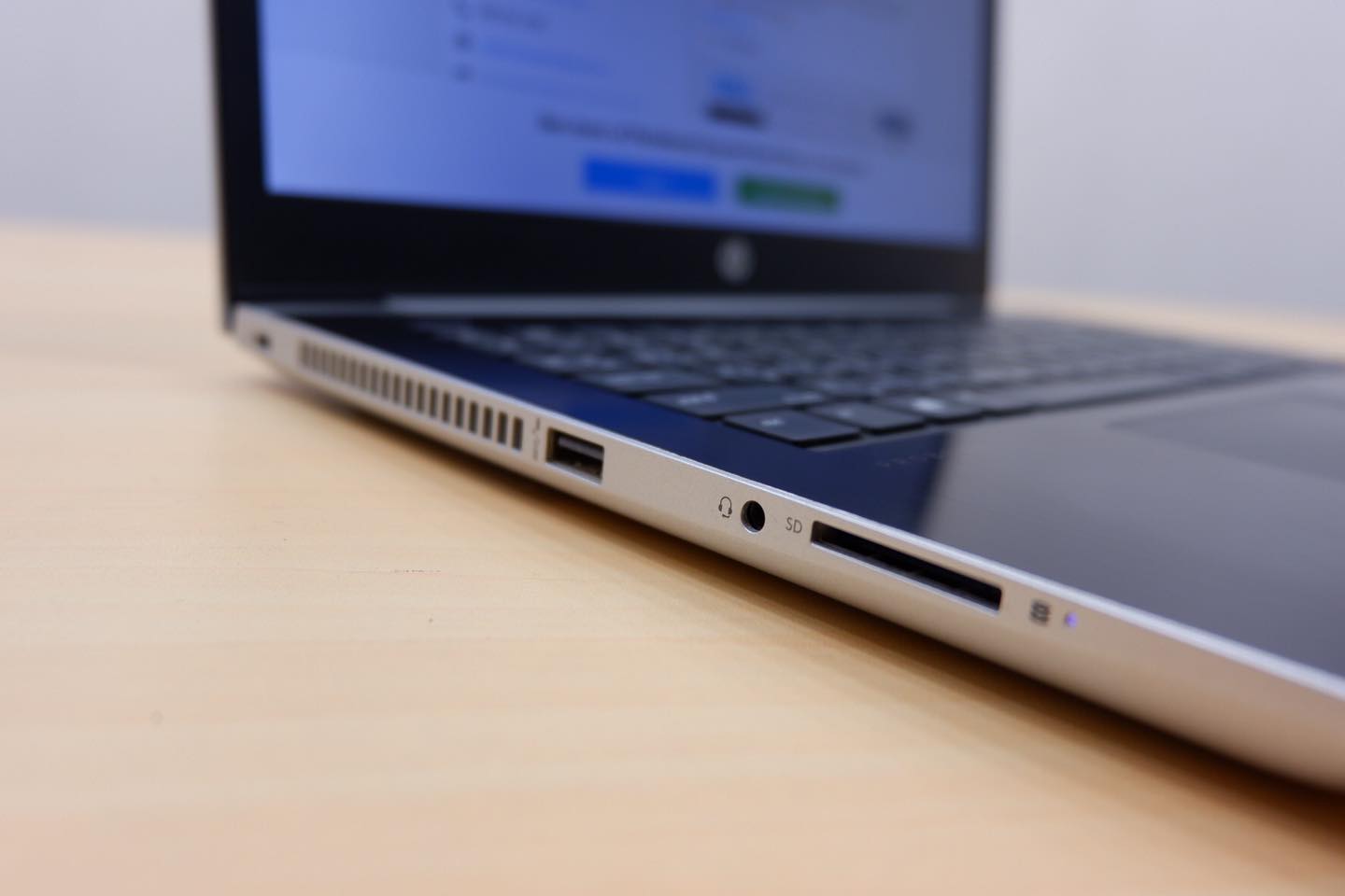 HP ProBook 440 G5 (i5-8250U) - Image 9