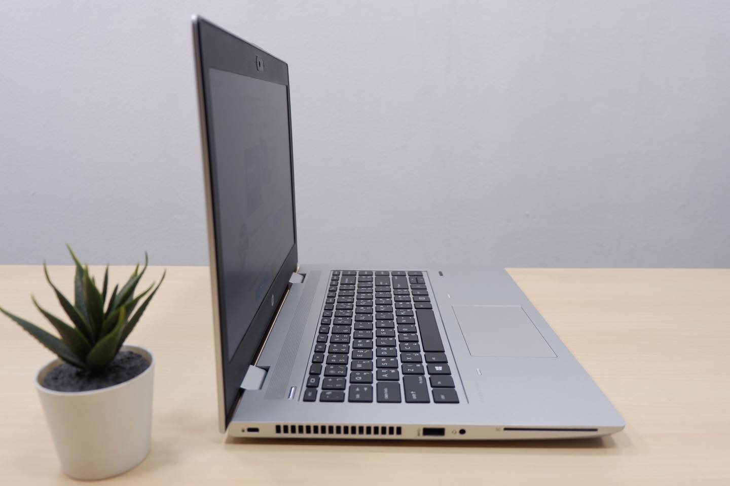 HP ProBook 645 G4 (Ryzen 3 Pro 2300U ) - Image 3