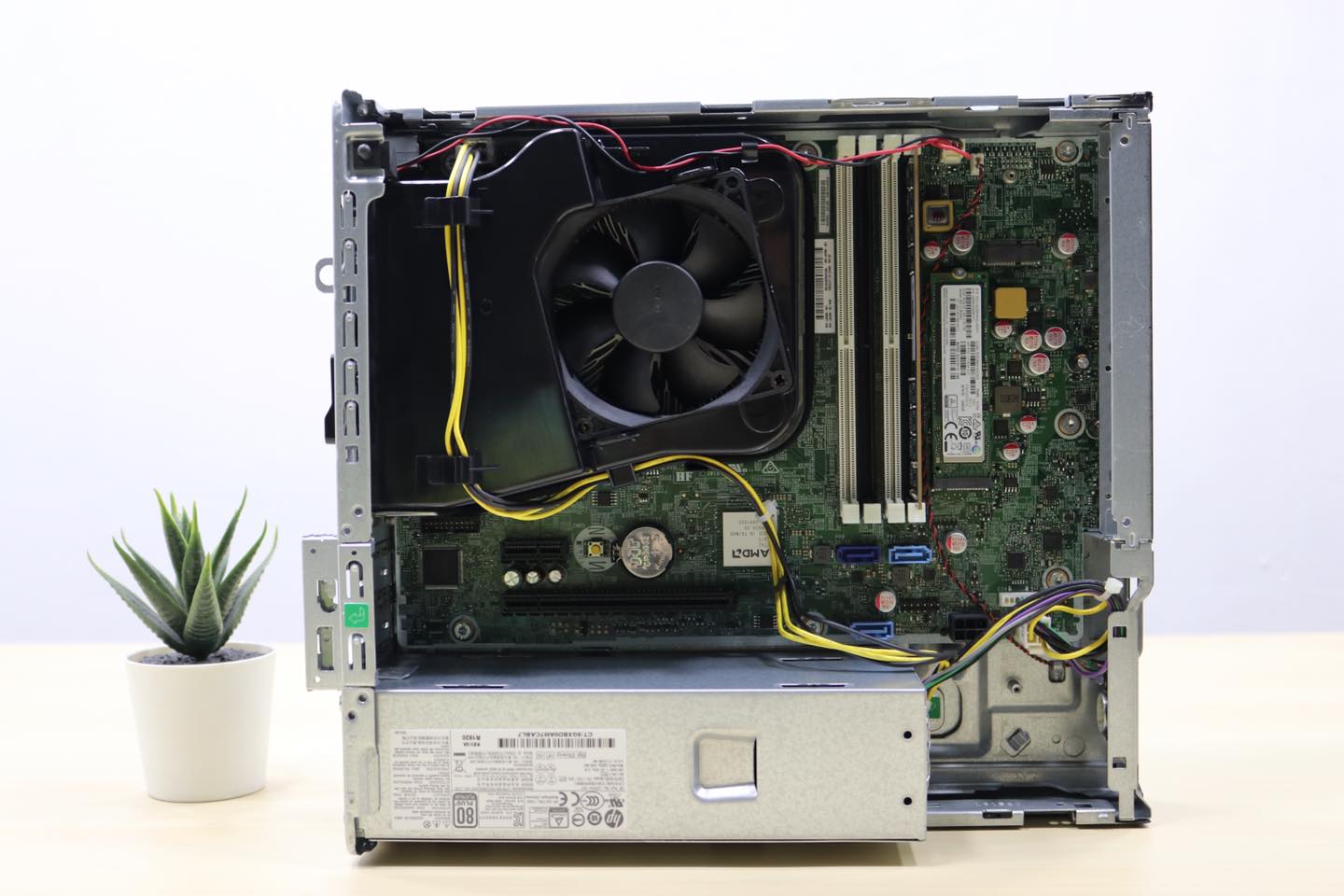 HP EliteDesk 705 SFF (AMD A6-9500) - Image 13