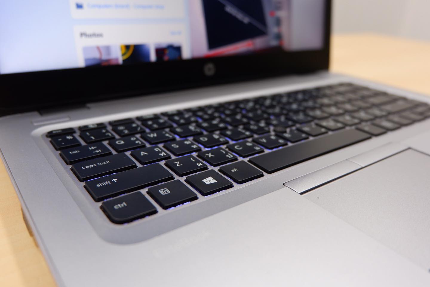 HP EliteBook 840 G3 (i7-6500U) - Image 4