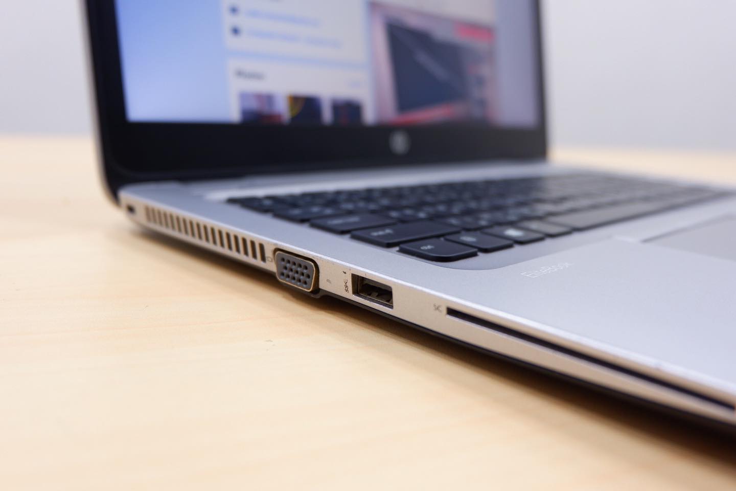 HP EliteBook 840 G3 (i7-6500U) - Image 3
