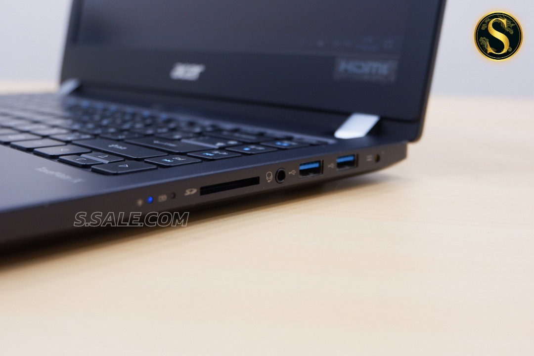 Acer TravelMate Series (i5-8250U) - Image 3